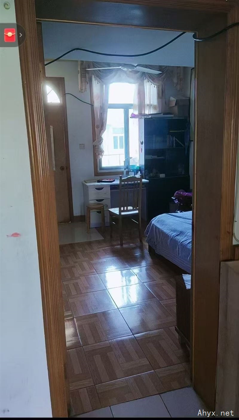 中洲小学边套房出租