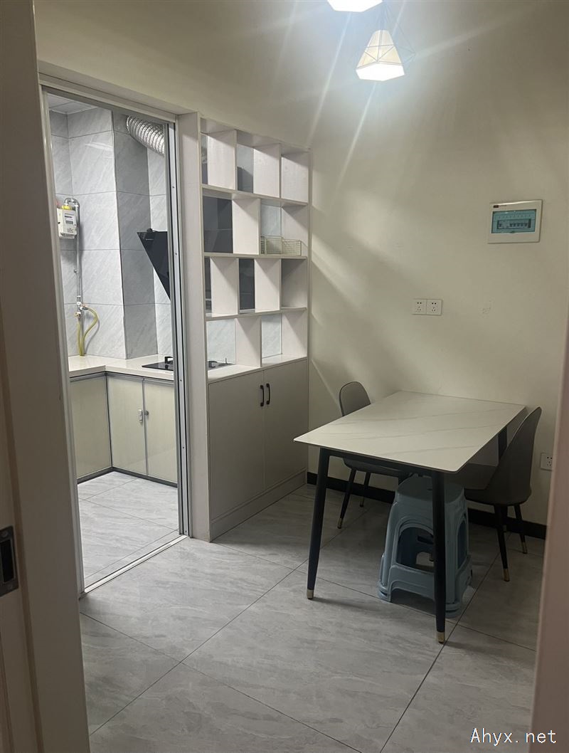 房屋出租一室一厅一厨一卫